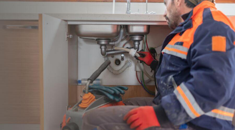 Professional tankless water heater installation services in Chantilly, VA